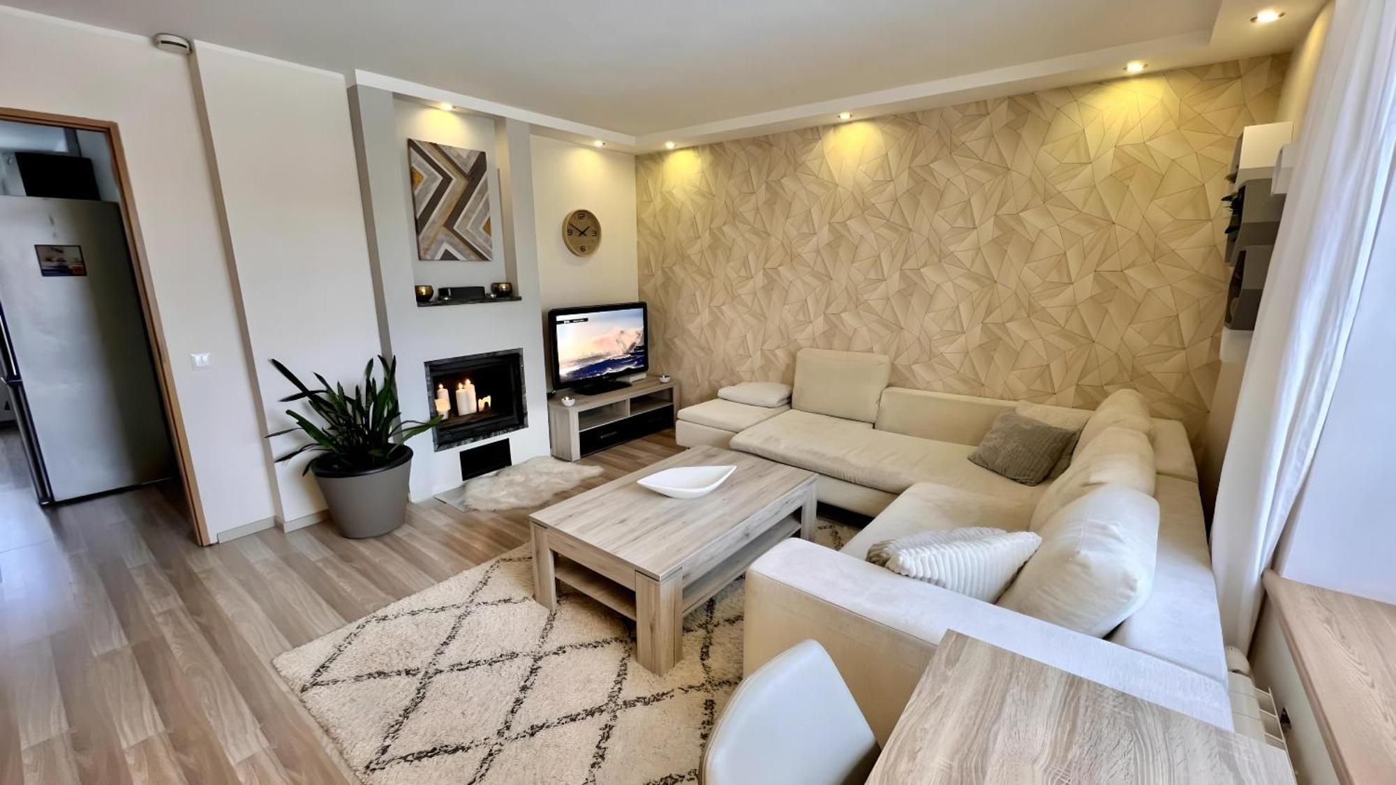 דירות טאלין Historic Charm - Cozy Nordic Retreat In Time-Honored Residency מראה חיצוני תמונה